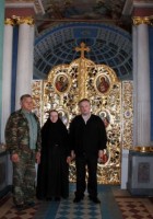 Работа по реставрации Царских врат завершена. Ростов-Великий 2009 г.