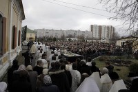 гроб с телом отца Даниила